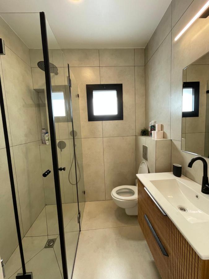 Roof Top 3 Floors Netanya Exterior photo