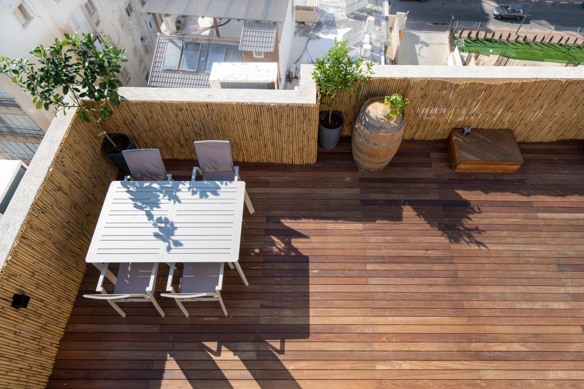 Roof Top 3 Floors Netanya Exterior photo