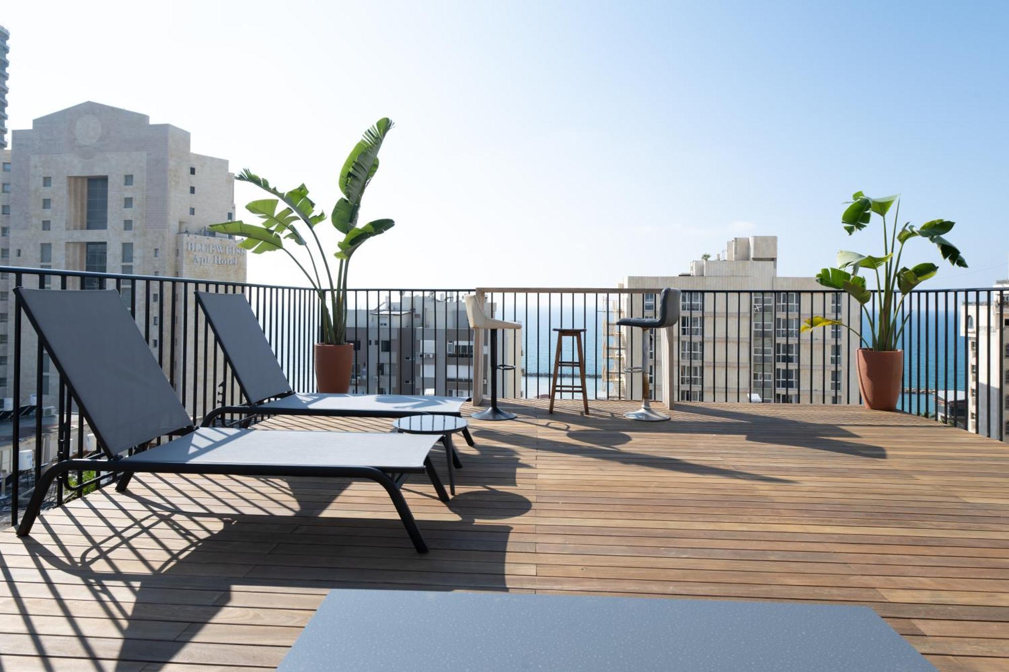 Roof Top 3 Floors Netanya Exterior photo