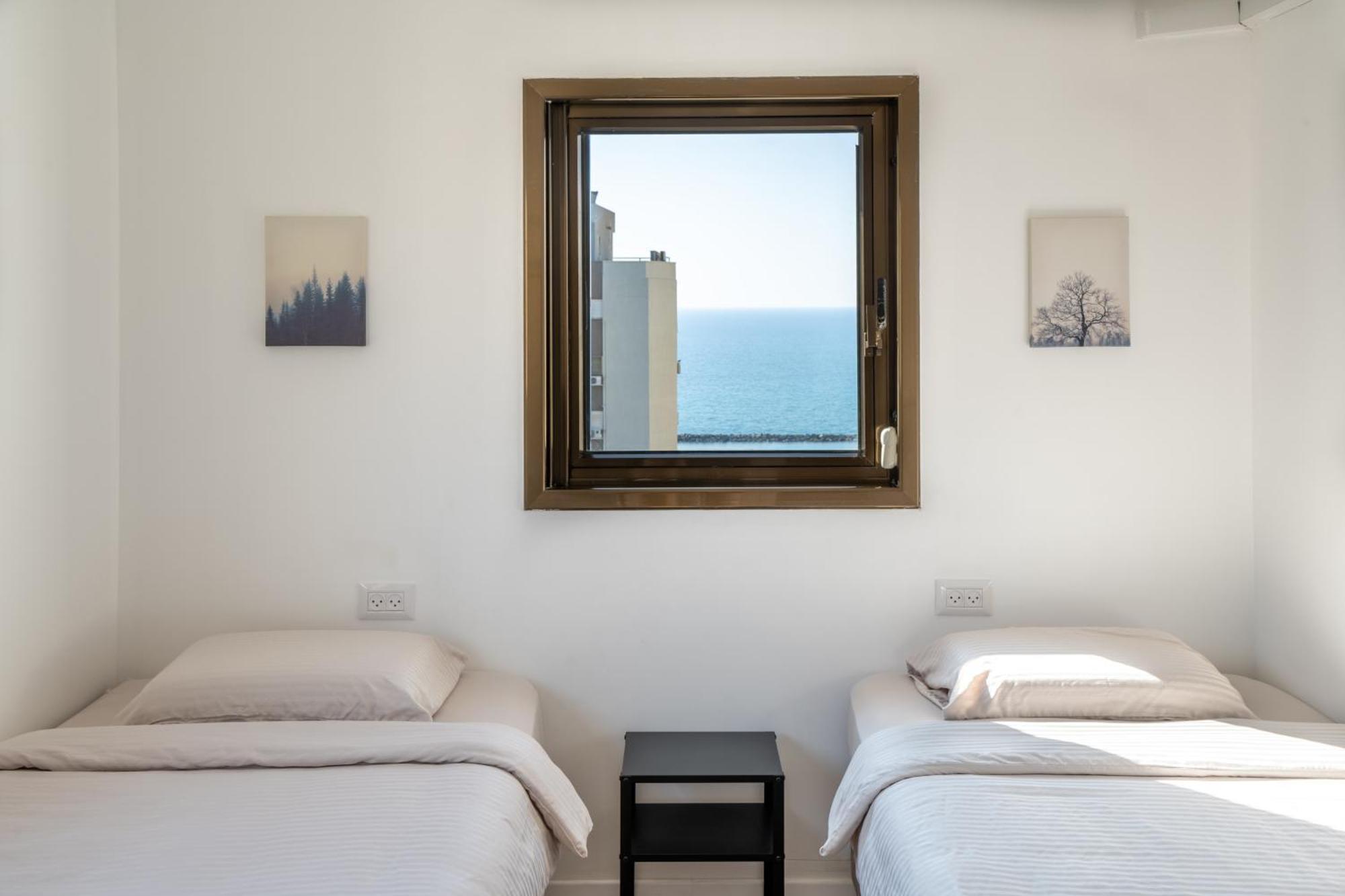 Roof Top 3 Floors Netanya Exterior photo